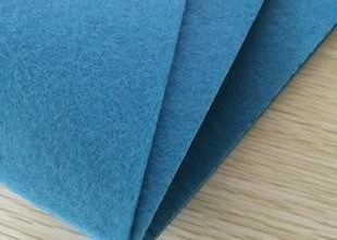 Купить Geotextile пробитый иглой Nonwoven ткани земледелия 50gsm - 500gsm подгоняло толщину online manufacture