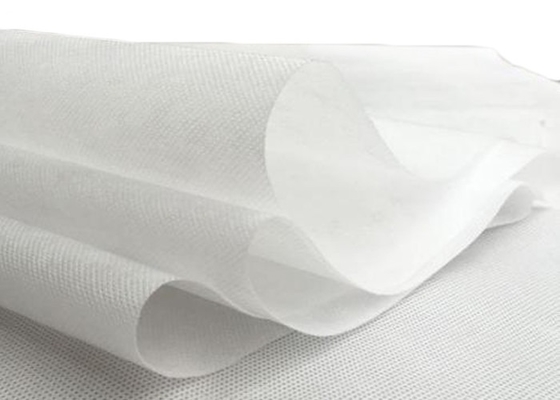 Купить УЛЬТРАФИОЛЕТОВОЕ белой ткани Nonwoven Spunbond ЛЮБИМЦА анти- для индустрии земледелия online manufacture