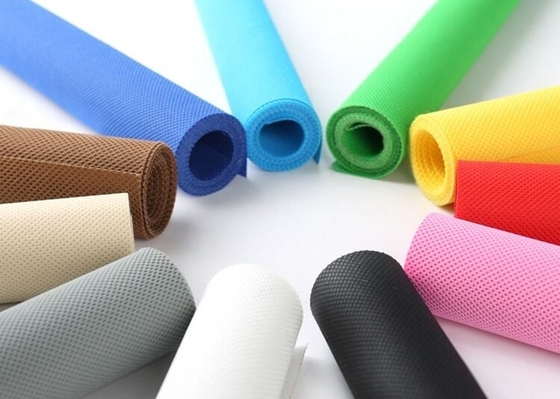 Купить Разрыв ткани Nonwoven занавесов 1.6M PP Spunbond износоустойчивый устойчивый online manufacture
