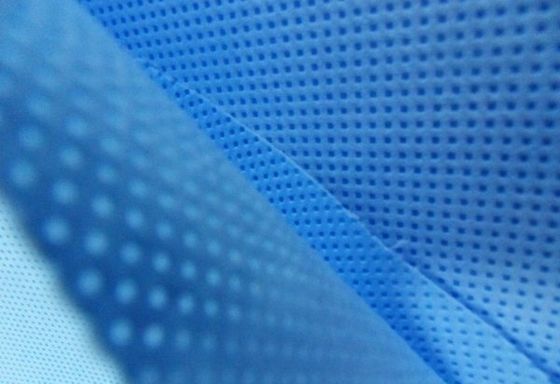 Заводская поставка СМС нетканого материала белого и синего цвета для медицинских халатов, простыней, нетканого полотна